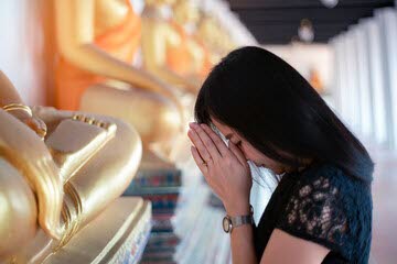 Een hart vol begrip is een warm hart vol dankbaarheid.